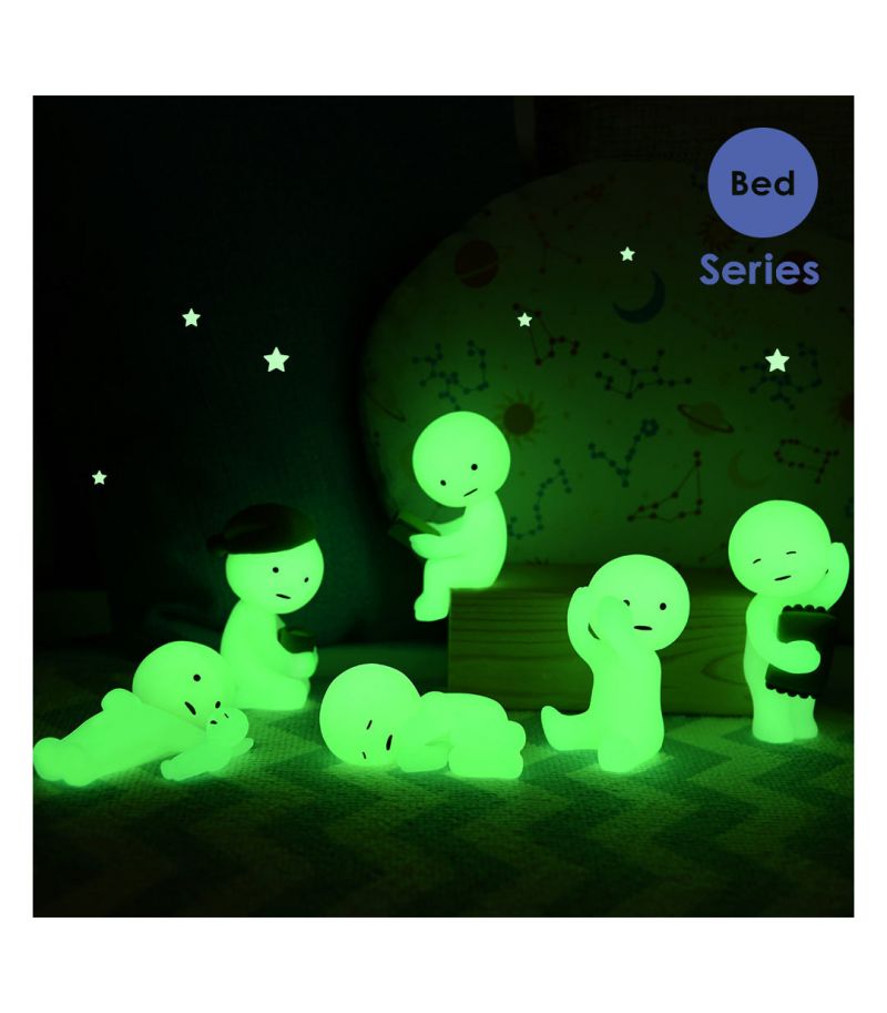 Smiski Figuur Bed Glow in the dark, meerkleurig Smiski Figuur Bed Glow in the dark, meerkleurig